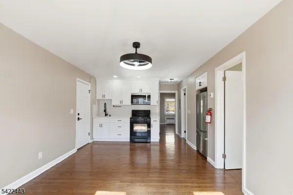 $2,500 | 293 North Center Street, Orange, NJ 07050