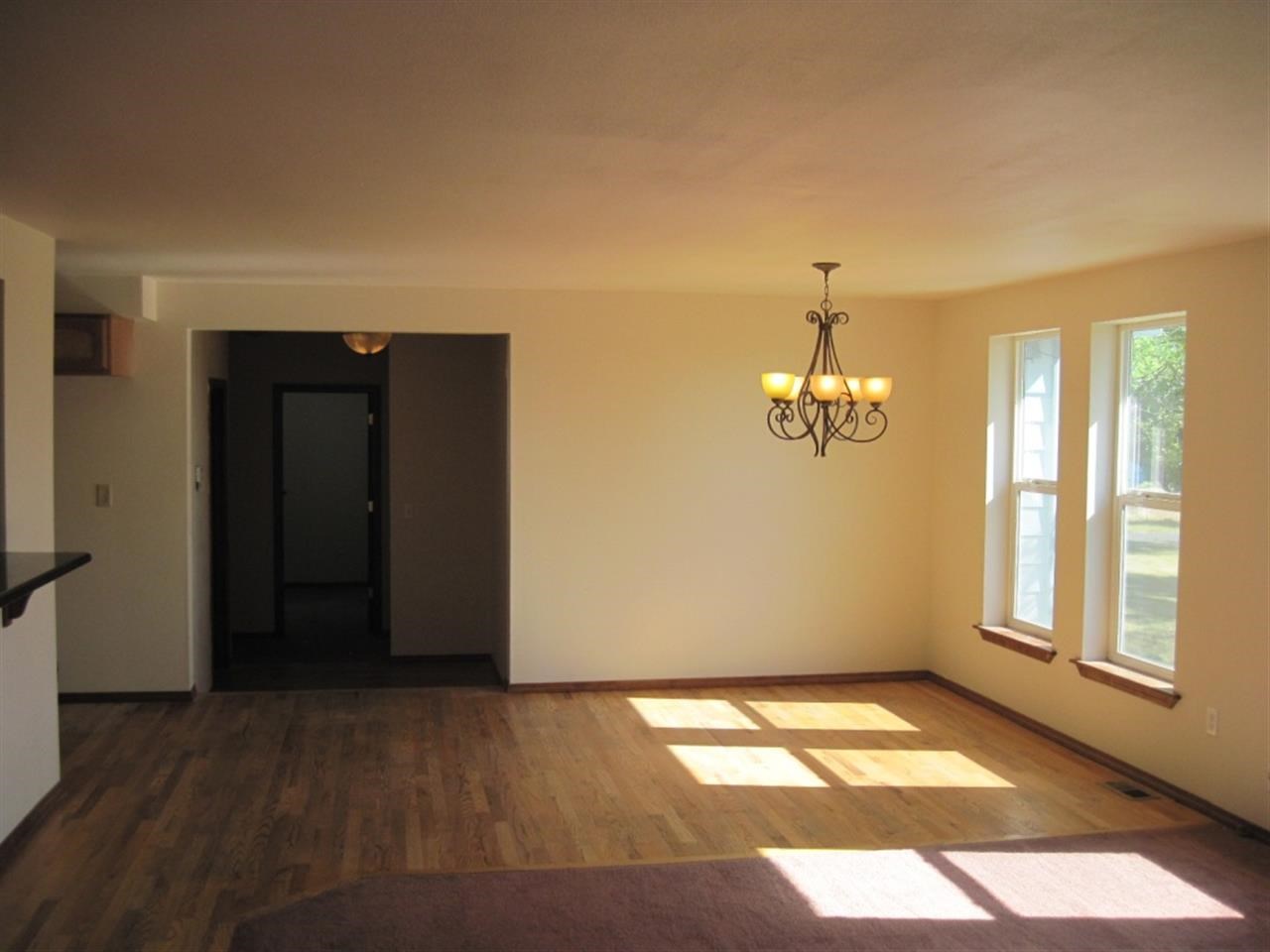 4717 East Orchard Prairie Road Spokane, WA 99217 - Photo 4 of 17