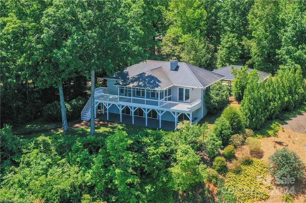 127 Rabbit Run Lexington, NC 27292 - Photo 6 of 48 Gallery Image 6