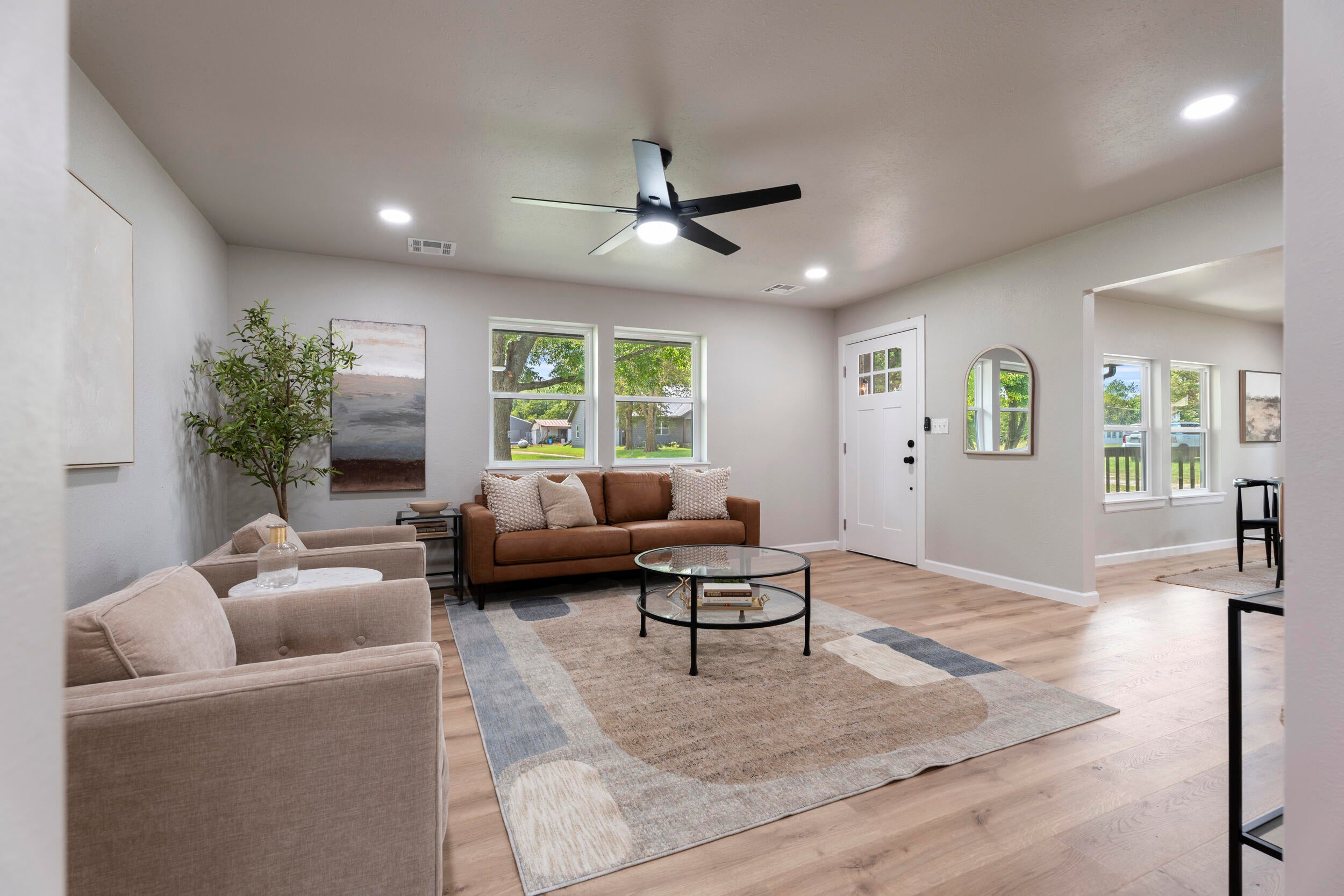 63250 East 280 Road Grove, OK 74344 - Photo 42 of 42 Living Room
