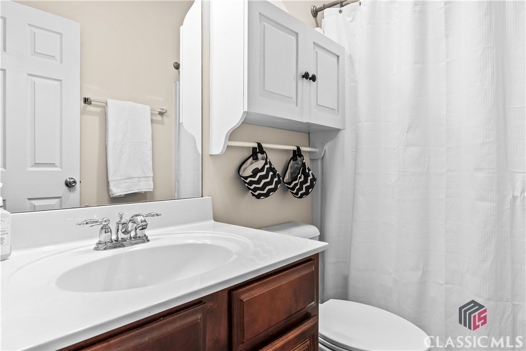 49 Flintstone Road Jefferson, GA 30549 - Photo 22 of 59