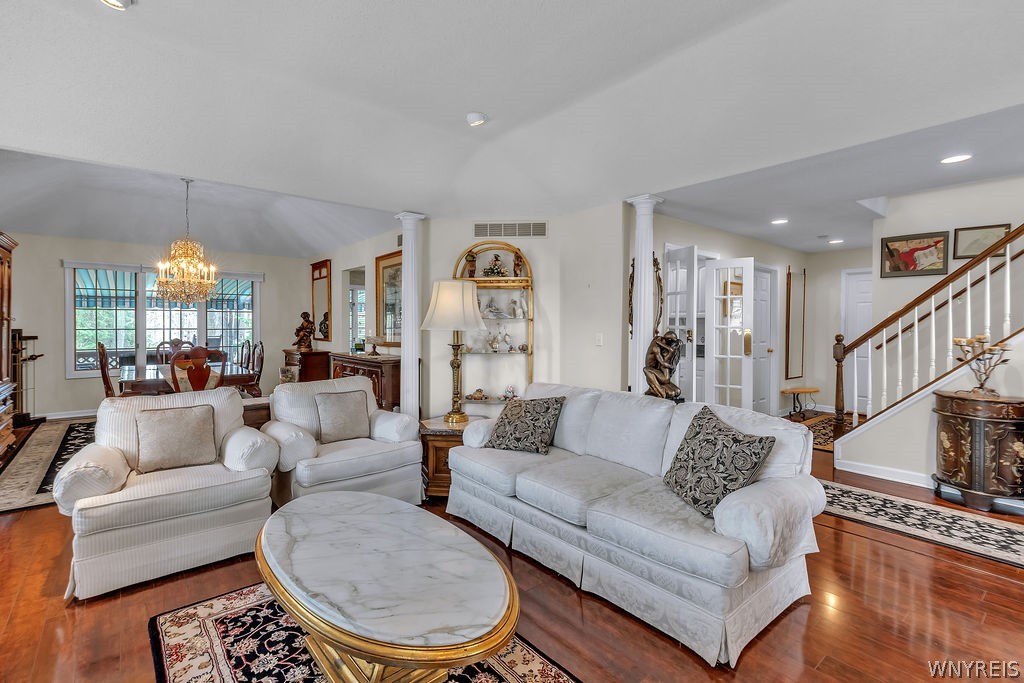 63 Sutherland Court Clarence, NY 14221 - Photo 10 of 40