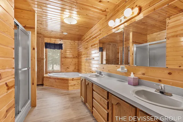 $425,000 | 4185 24th Street, Dorr, MI 49323