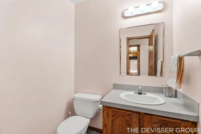 $425,000 | 4185 24th Street, Dorr, MI 49323