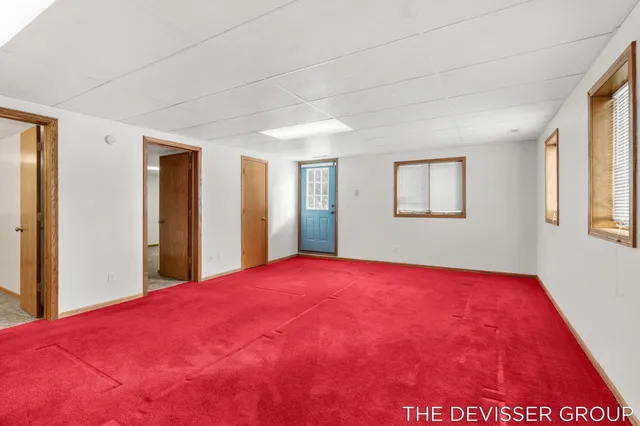 $425,000 | 4185 24th Street, Dorr, MI 49323