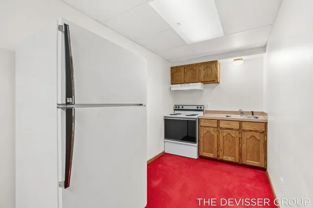 $425,000 | 4185 24th Street, Dorr, MI 49323