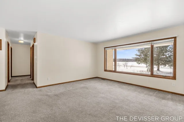 $425,000 | 4185 24th Street, Dorr, MI 49323