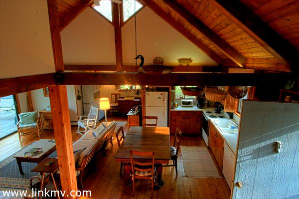 36 Stonebridge Road Vineyard Haven, MA 02568 - Photo 5 of 13 Gallery Image 5