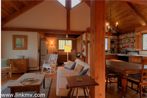 36 Stonebridge Road Vineyard Haven, MA 02568 - Photo 6 of 13 Gallery Image 6