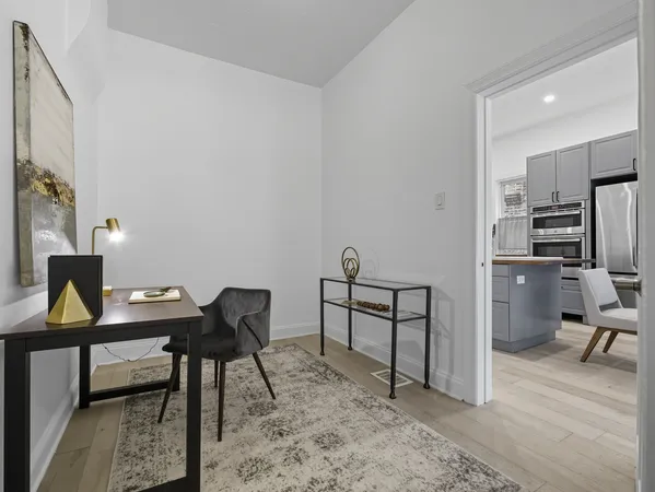 $630,000 | 3306 West Le Moyne Street, Chicago, IL 60651