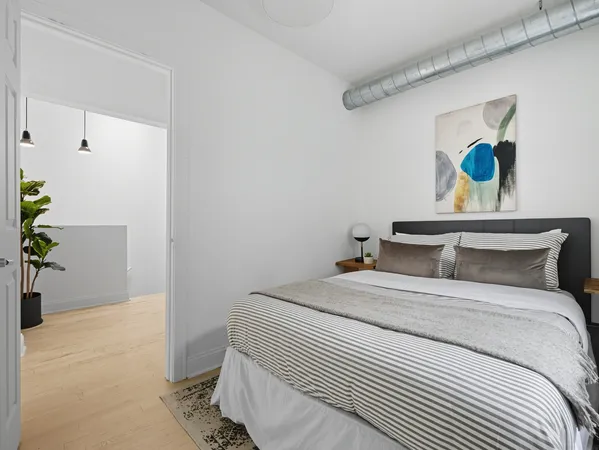 $630,000 | 3306 West Le Moyne Street, Chicago, IL 60651