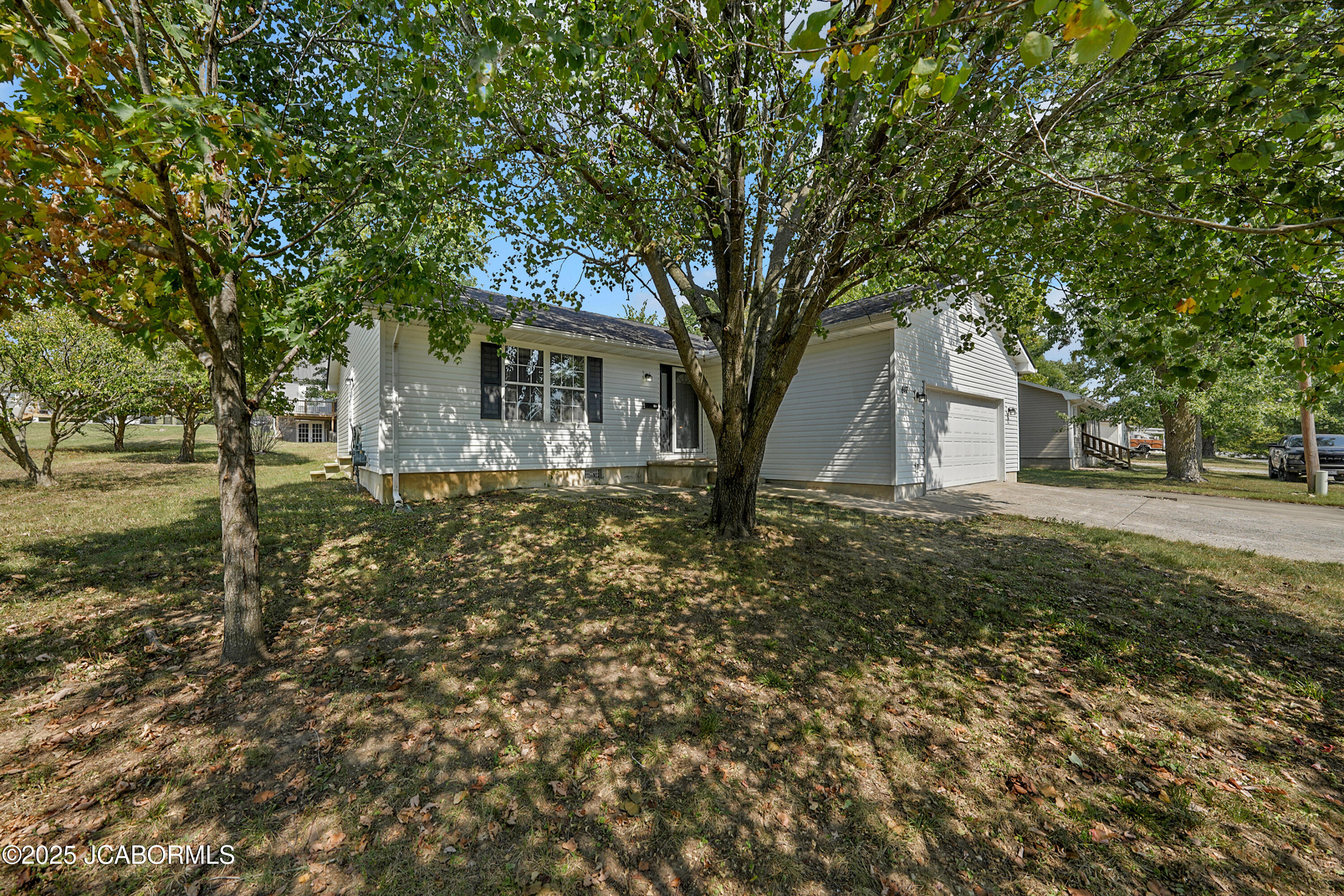 817 Middle Street Fulton, MO 65251 - Photo 1 of 1