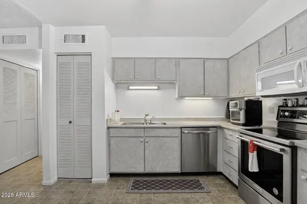 $225,000 | 720 South Dobson Road, Unit 36, Mesa, AZ 85202