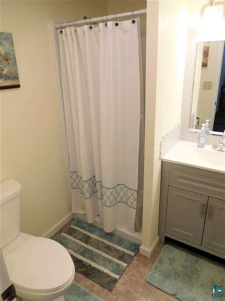 65040 Colby Road Ashland, WI 54806 - Photo 29 of 43 Lower Level Bath