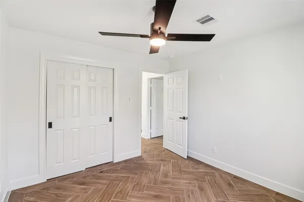 $299,700 | 2019 Magnolia Drive, La Marque, TX 77568
