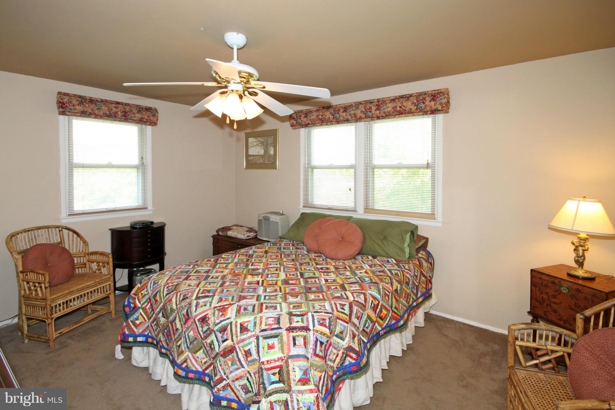 6012 Loretto Street Springfield, VA 22150 - Photo 15 of 29 Bedroom