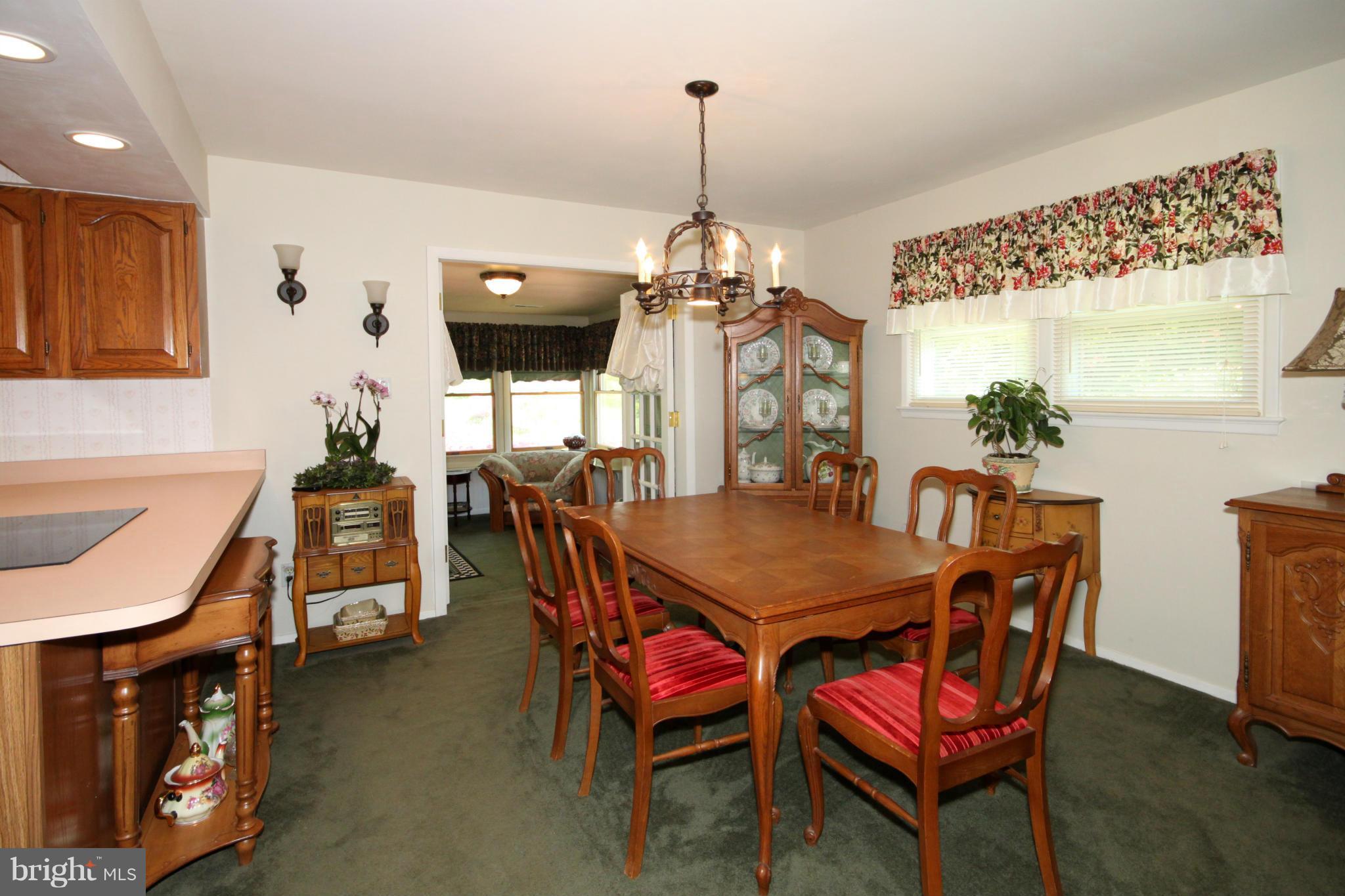 6012 Loretto Street Springfield, VA 22150 - Photo 8 of 29 Dining Room