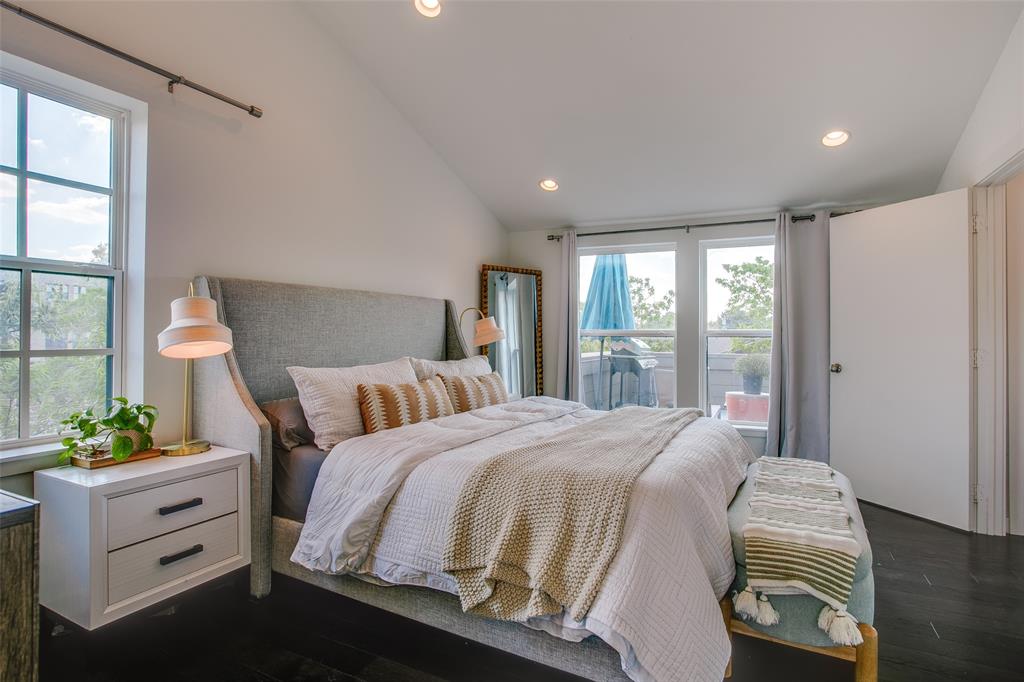 603 Finley Court Dallas, TX 75208 - Photo 29 of 40 a bed room with a bed and a window