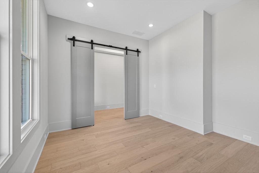 165 Chariot Court Jefferson, GA 30549 - Photo 10 of 67