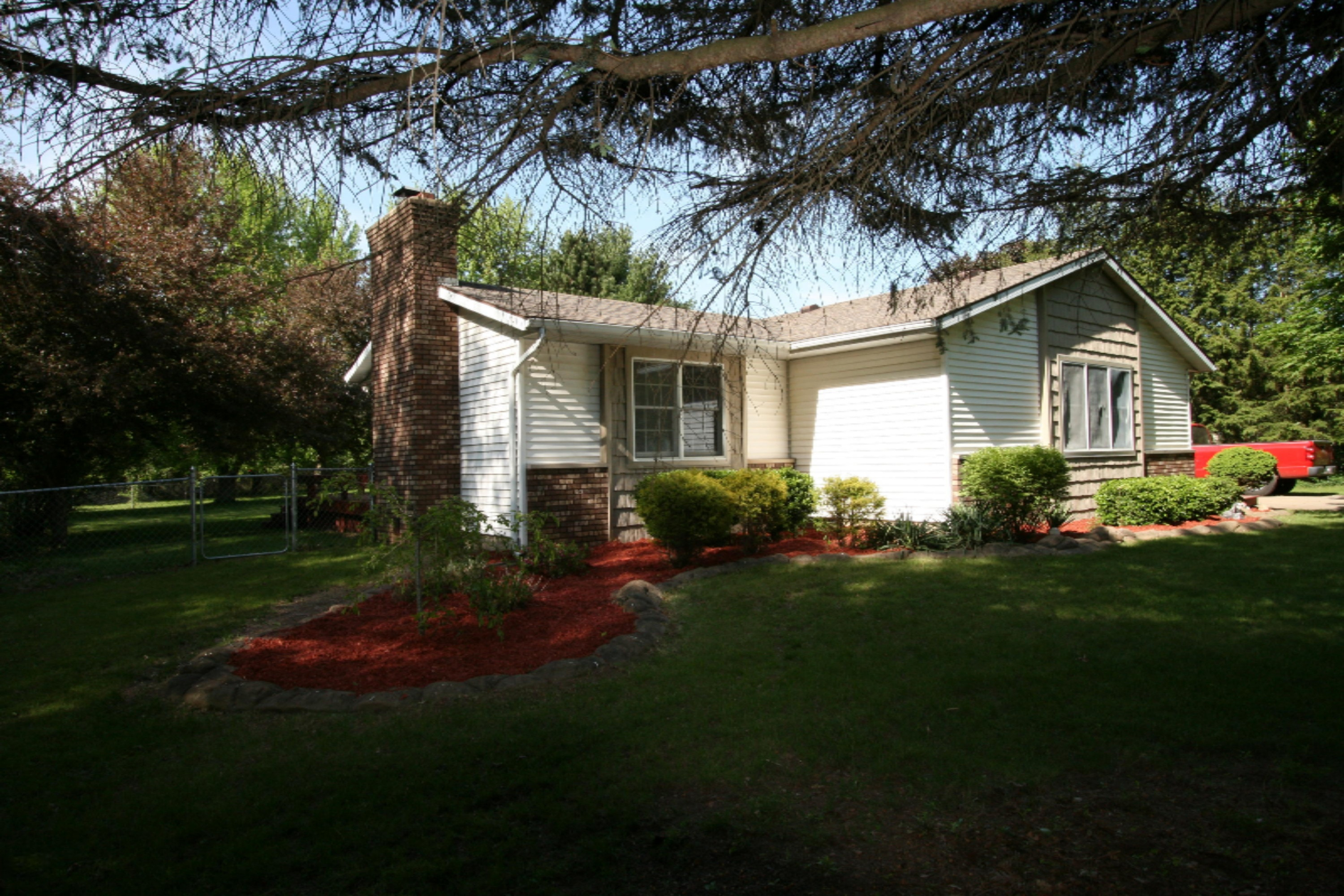 25838 Antler Road Sturgis, MI 49091 - Photo 3 of 22 IMG_6098