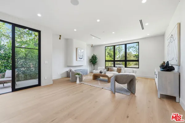 $4,095,000 | 16643 Addison Street, Encino, CA 91436