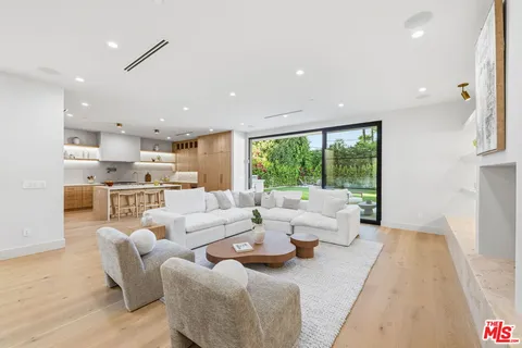 $4,095,000 | 16643 Addison Street, Encino, CA 91436