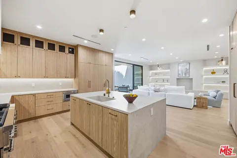 $4,095,000 | 16643 Addison Street, Encino, CA 91436