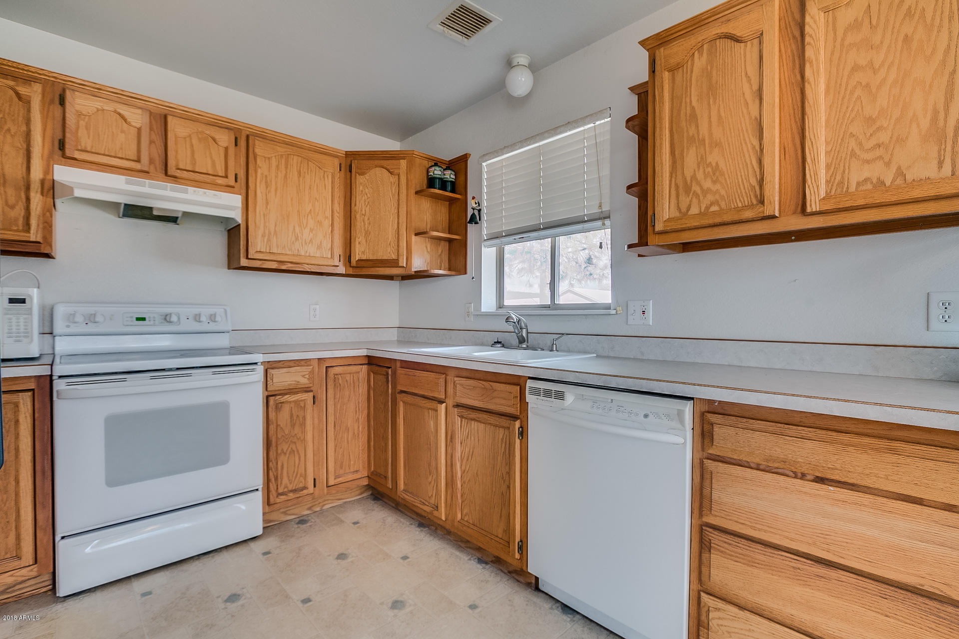 820 West Martin Road Coolidge, AZ 85128 - Photo 13 of 35 Martin-13