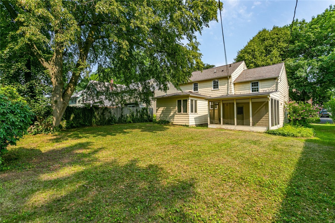 201 Elmcroft Road Rochester, NY 14609 - Photo 17 of 19