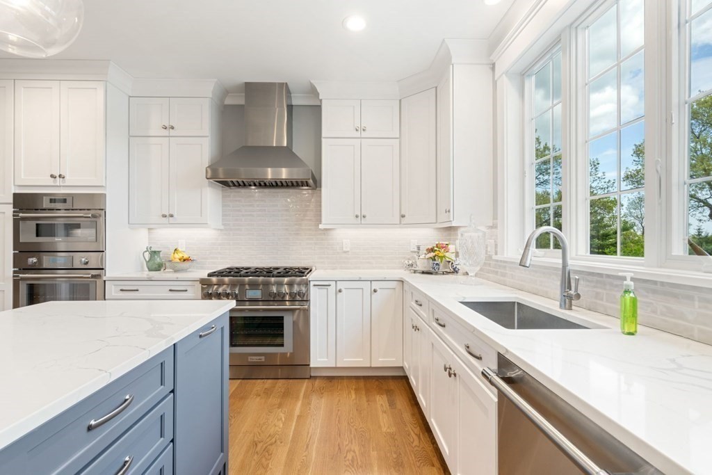 167 Tudor Road Needham, MA 02492 - Photo 7 of 30
