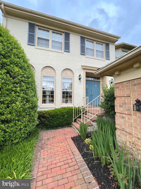 9425 Lost Trail Way Potomac, MD 20854 - Photo 1 of 4