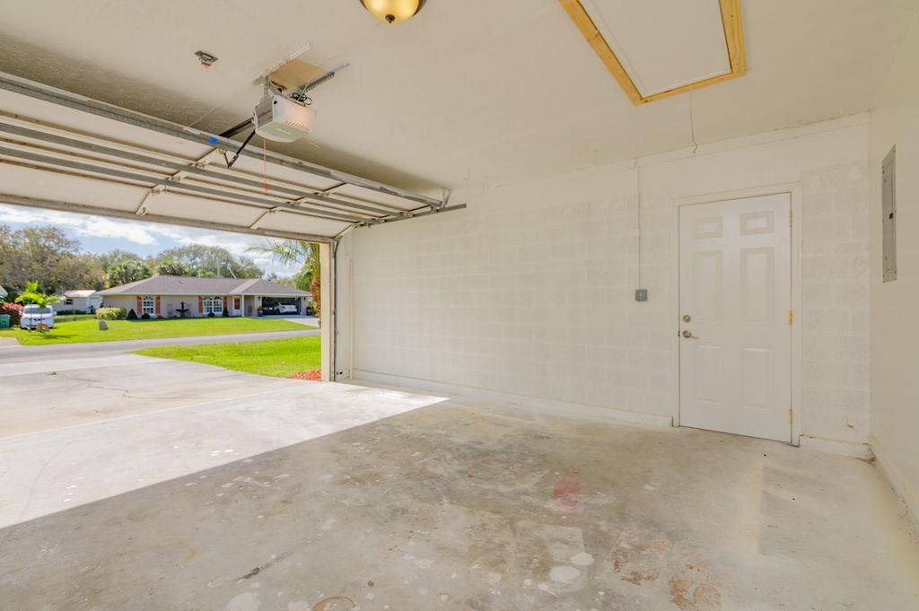 7102 Georges Road Fort Pierce, FL 34951 - Photo 4 of 25