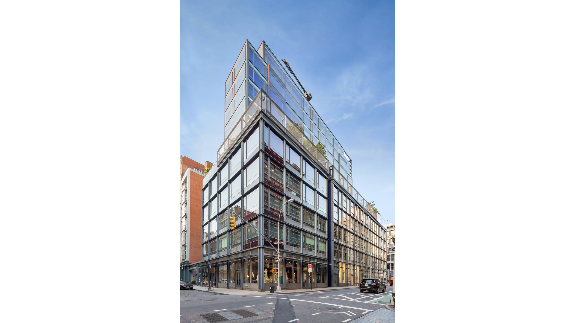 40 Mercer Street, Unit 5 Manhattan, NY 10013 - Photo 11 of 14 a front view of a building