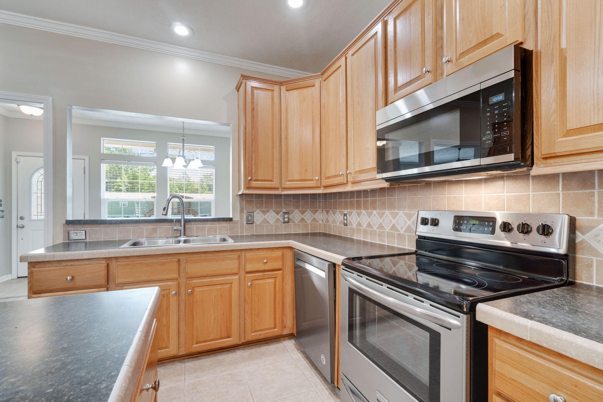 46 Stillwater Road Freeport, FL 32439 - Photo 18 of 58 Kitchen