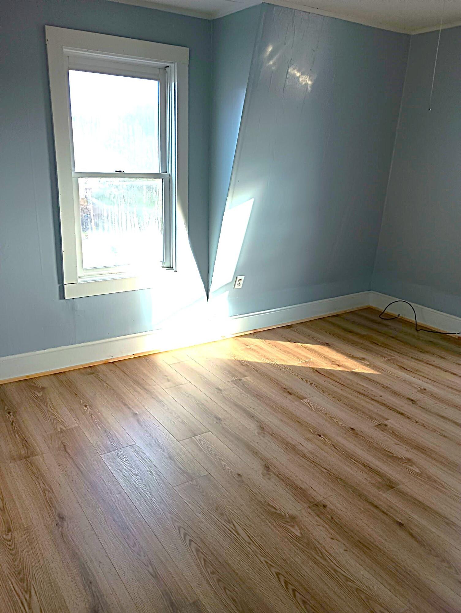 69 Main Street Madison, ME 04950 - Photo 12 of 38 1000000899