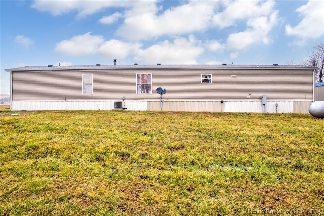 1495 Watson Road Southwest Corydon, IN 47112 - Photo 21 of 26