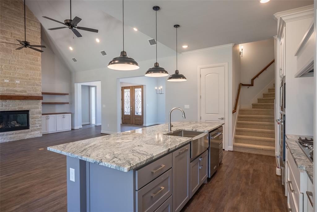 3702 Dry Creek Road Granbury, TX 76049 - Photo 4 of 33