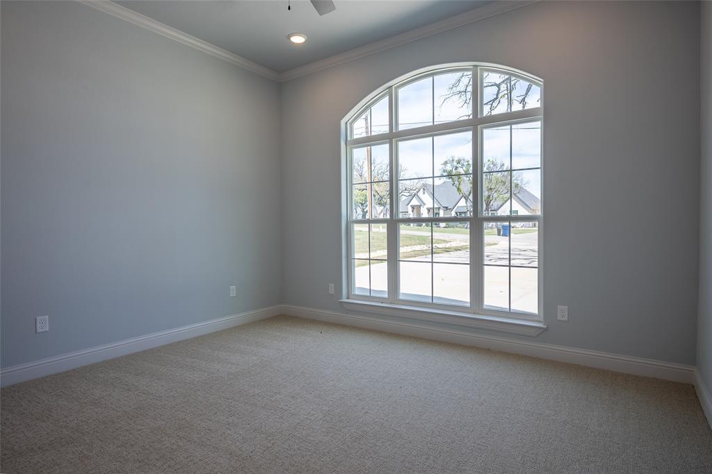 3702 Dry Creek Road Granbury, TX 76049 - Photo 9 of 33