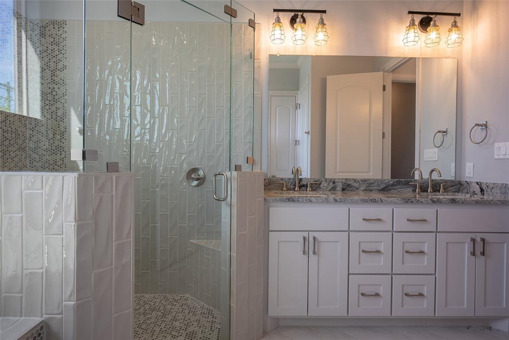 3702 Dry Creek Road Granbury, TX 76049 - Photo 10 of 33