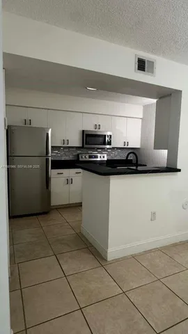 $1,850 | 15241 Southwest 80th Street, Unit 104, Miami, FL 33193