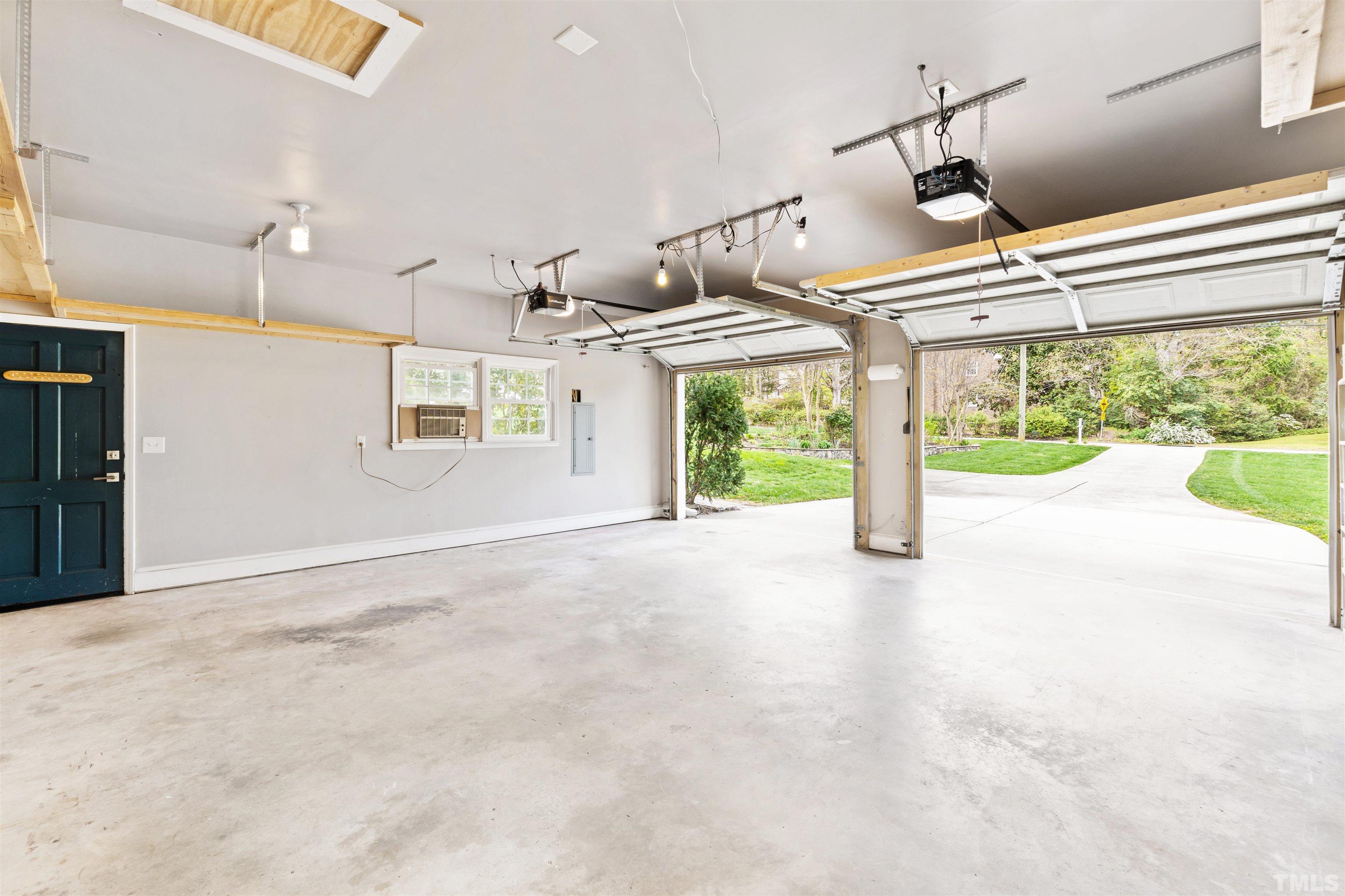 5101 Rembert Drive Raleigh, NC 27612 - Photo 9 of 36 Gallery Image 9