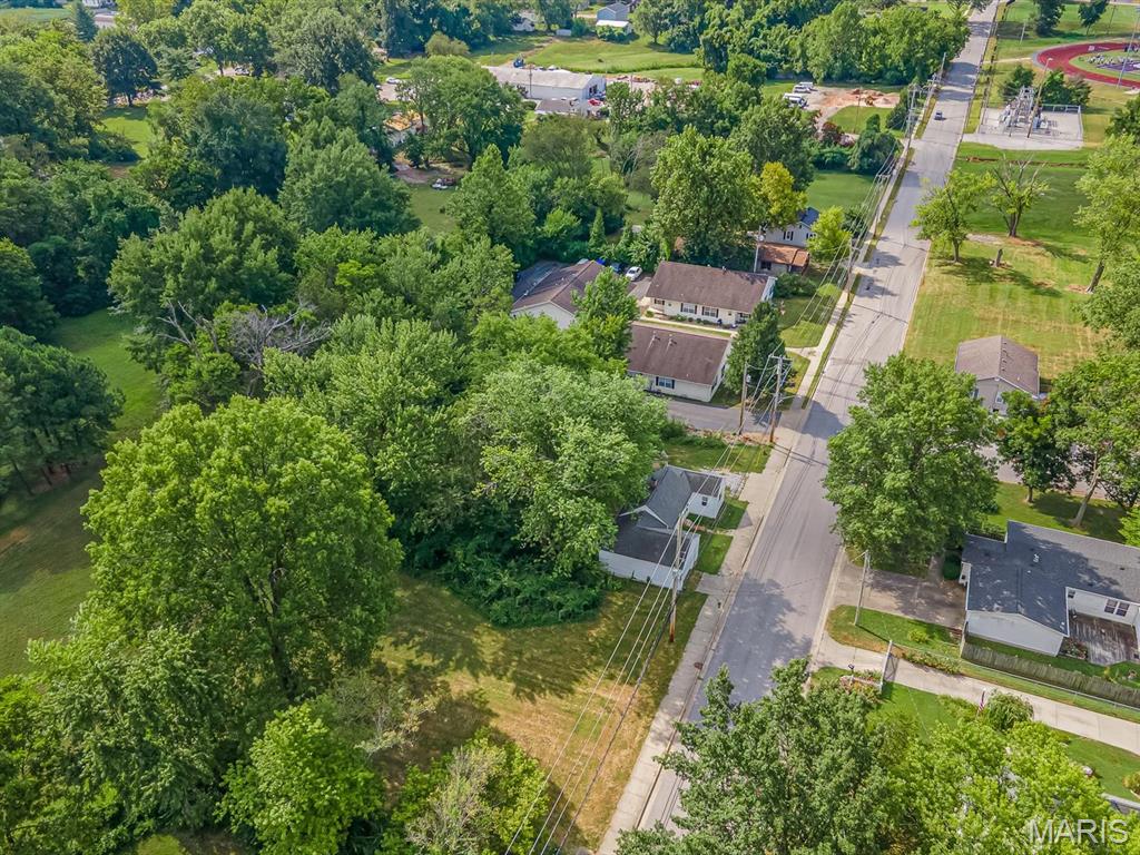 614 North Monroe Street Lebanon, IL 62254 - Photo 8 of 8