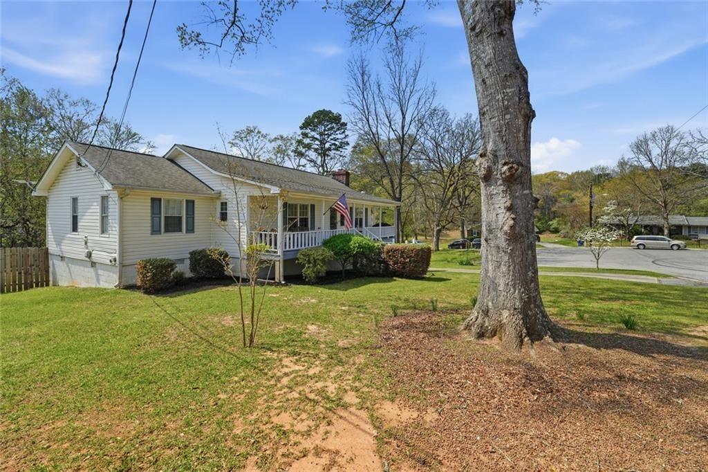 536 Valleyview Drive Winder, GA 30680 - Photo 2 of 29