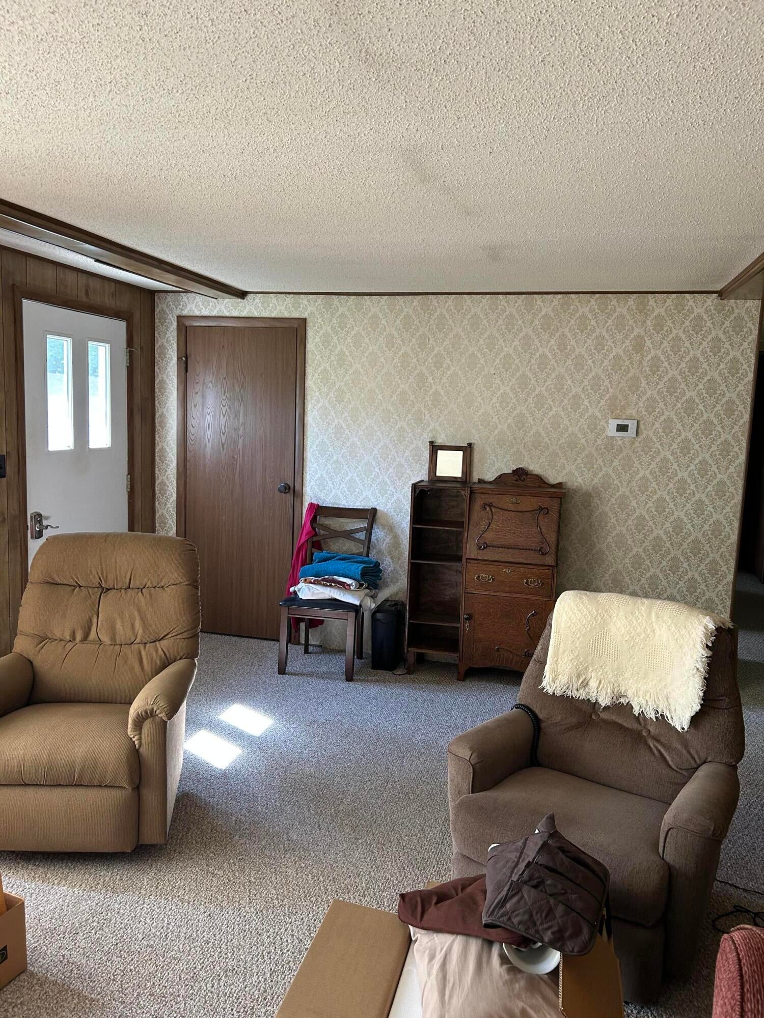 1340 Maynard Road Cheboygan, MI 49721 - Photo 5 of 27 IMG_2824 (1)