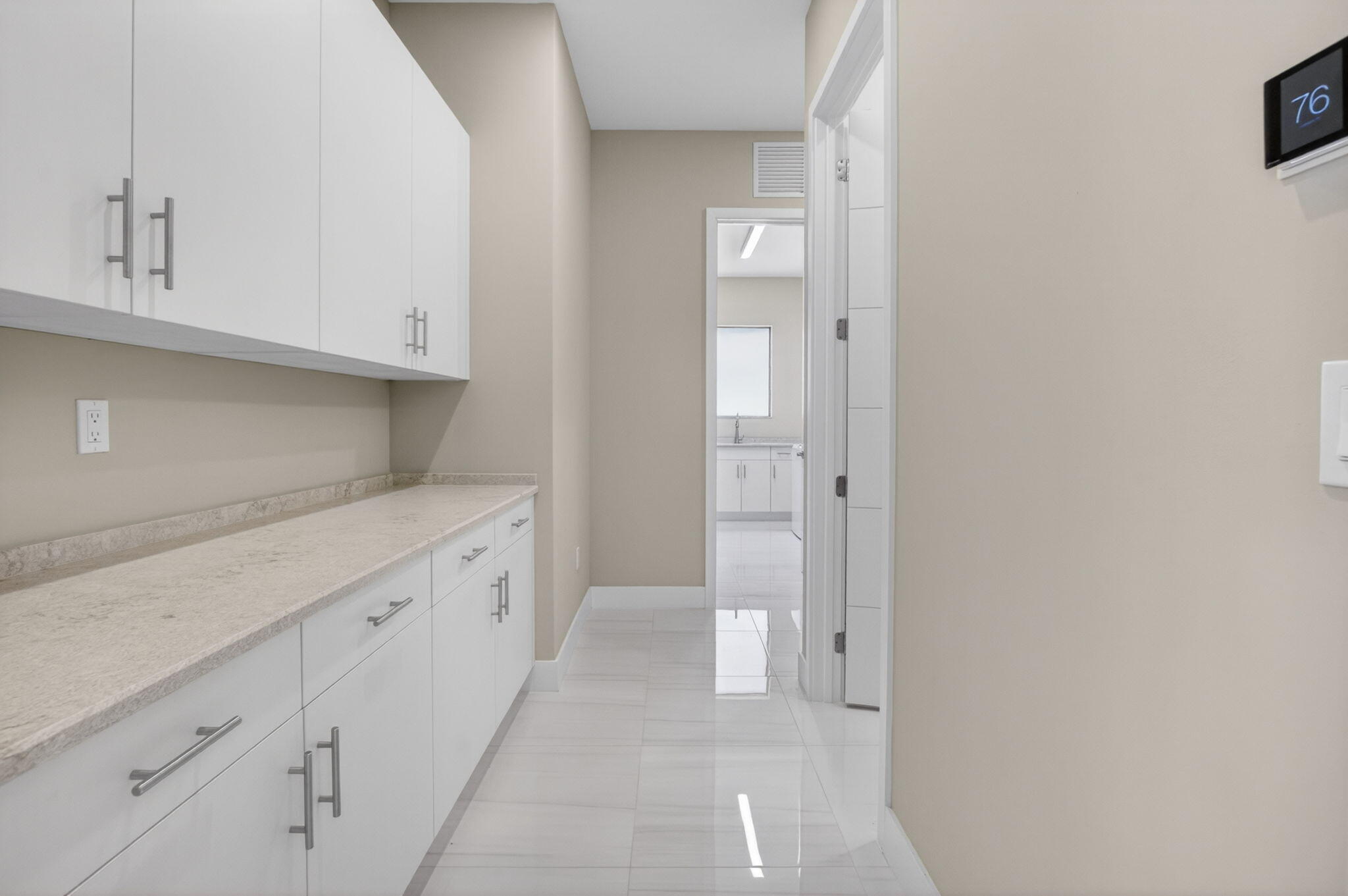 17089 Rainbow Fls Trail Boca Raton, FL 33496 - Photo 48 of 141 Butler Pantry