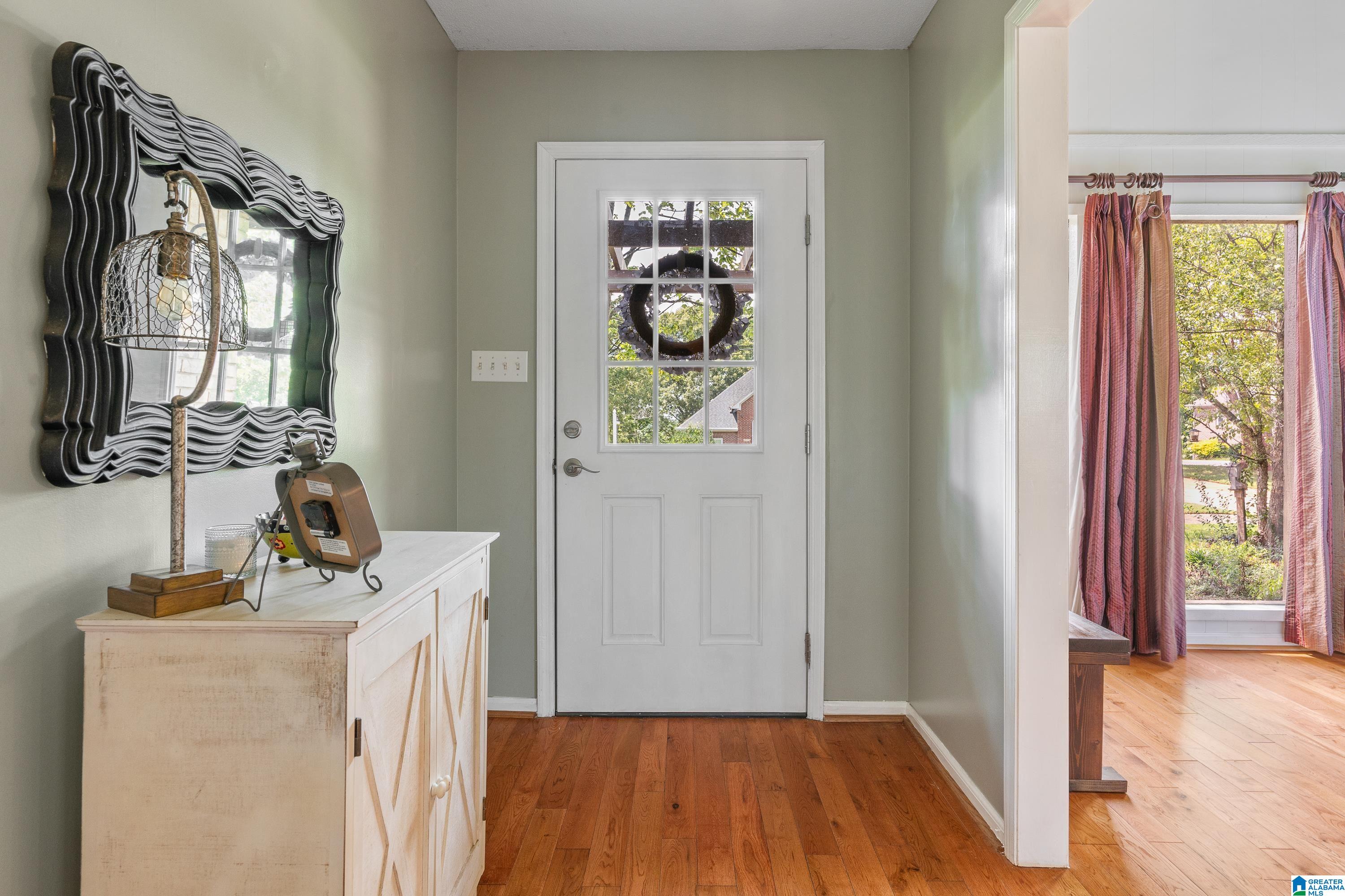 3961 South Shades Crest Road Birmingham, AL 35244 - Photo 7 of 47