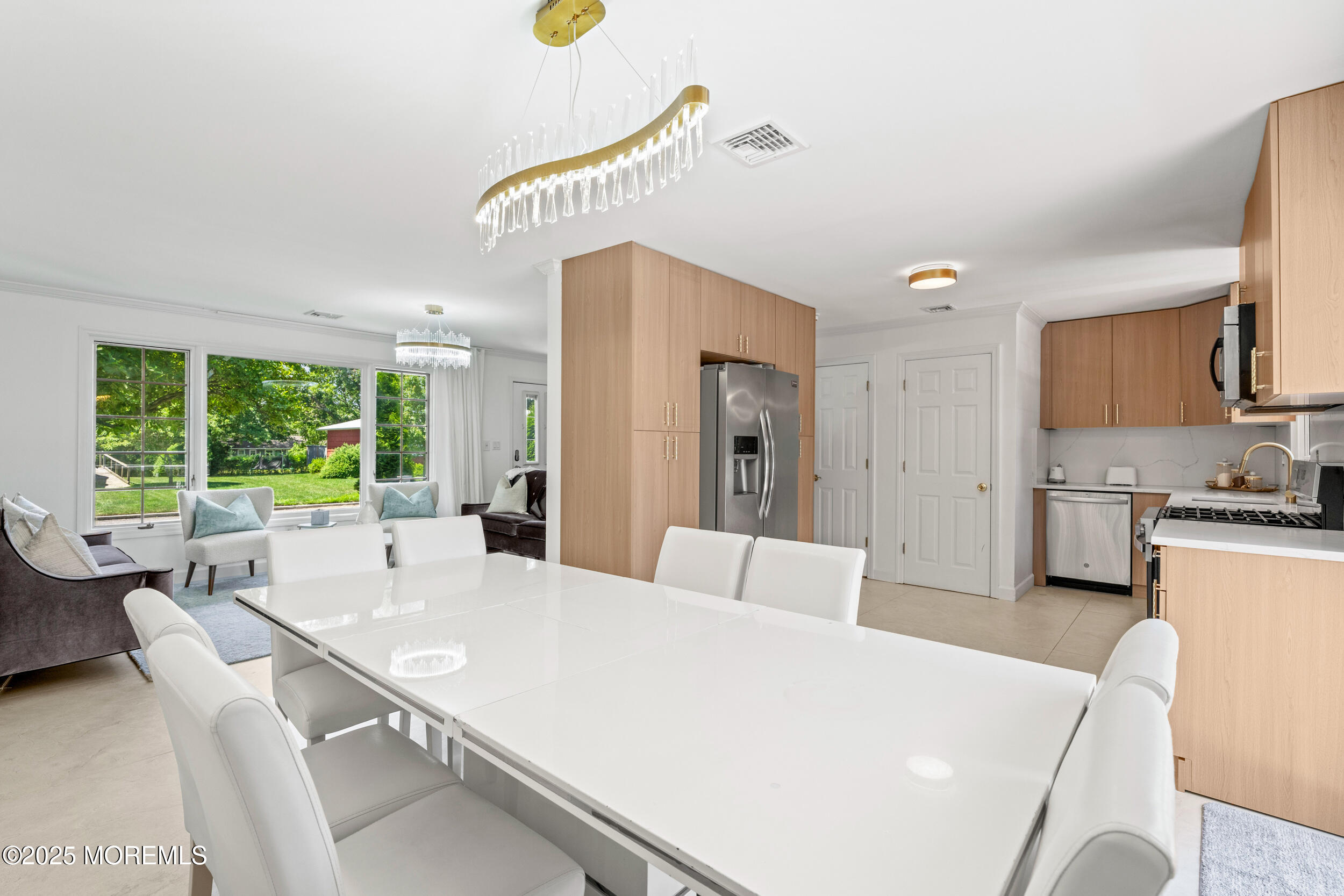 26 Hilltop Road West Long Branch, NJ 07764 - Photo 4 of 26 015