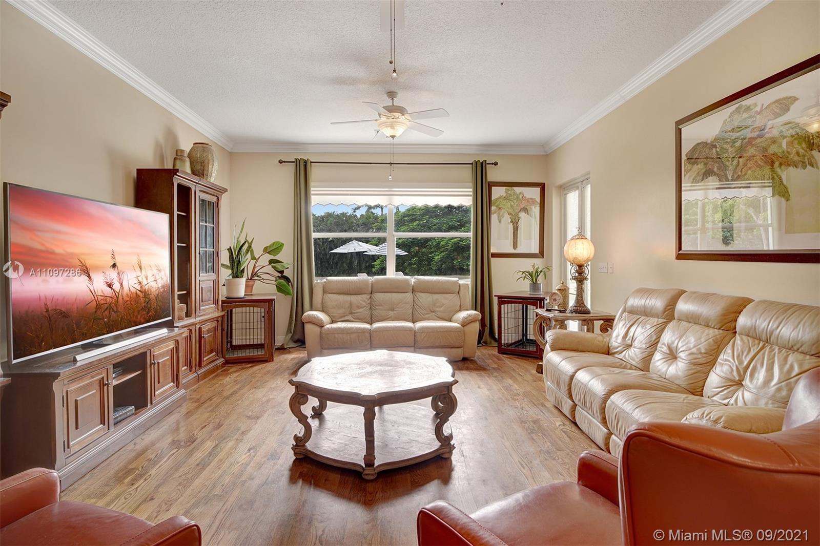17810 Southwest 52nd Court Southwest Ranches, FL 33331 - Photo 16 of 67 Gallery Image 16