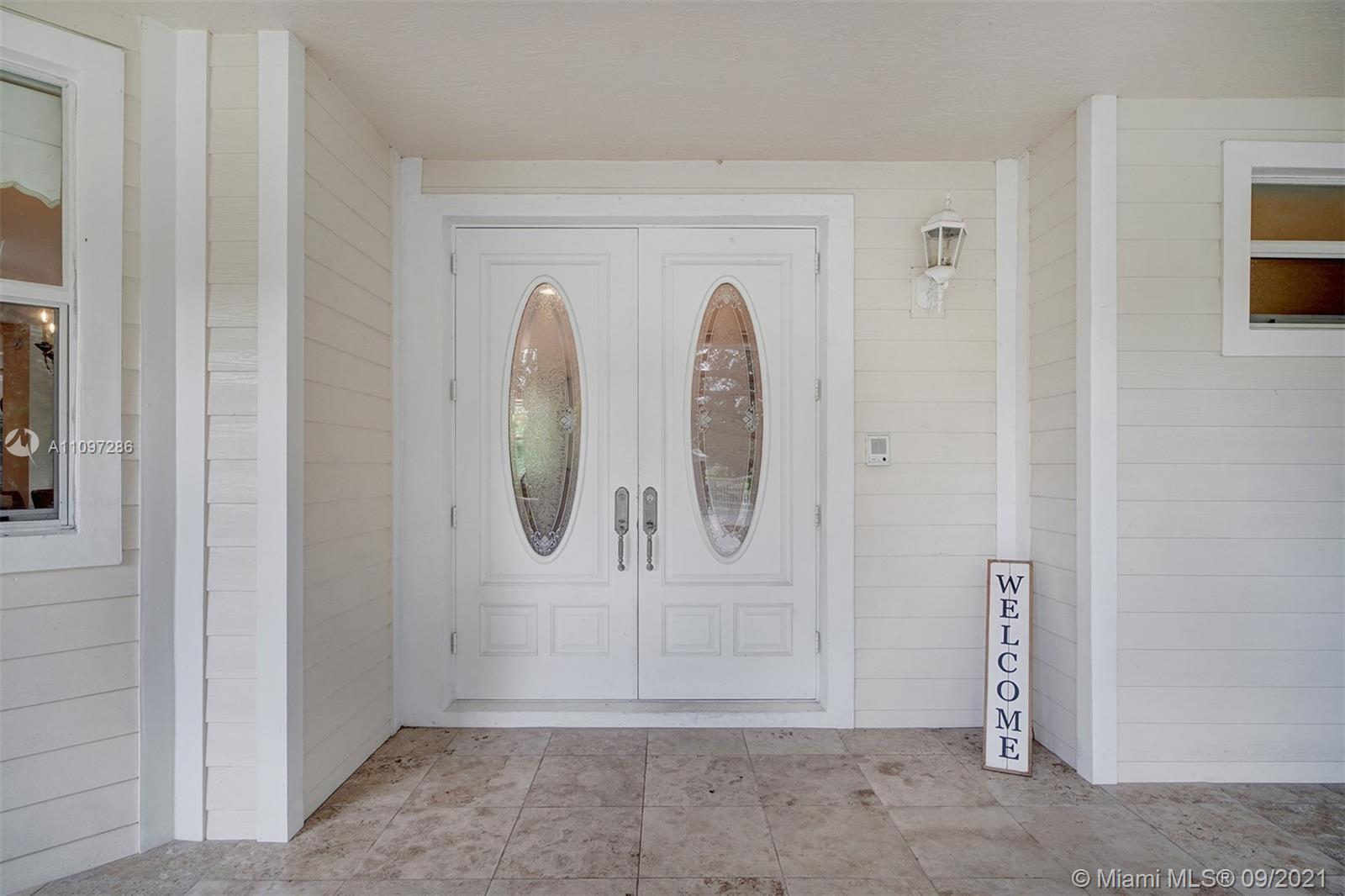 17810 Southwest 52nd Court Southwest Ranches, FL 33331 - Photo 3 of 67 Gallery Image 3