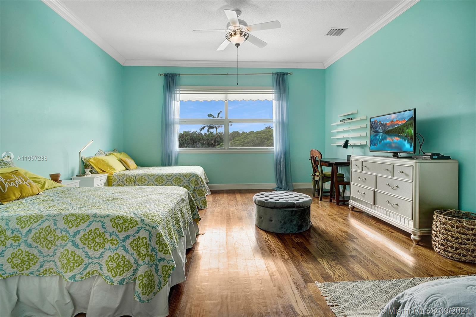 17810 Southwest 52nd Court Southwest Ranches, FL 33331 - Photo 31 of 67 Gallery Image 31